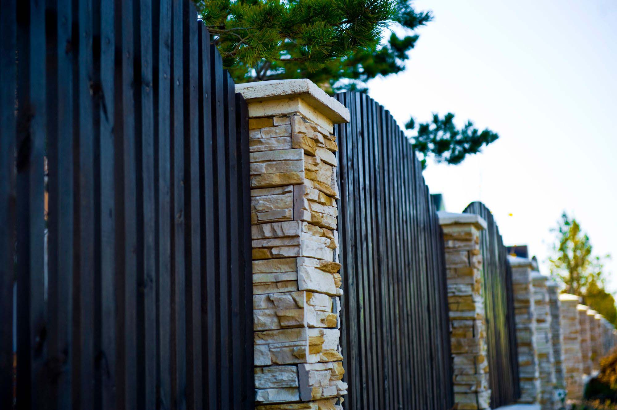 Affordable Residential Fence Installation in South Tampa